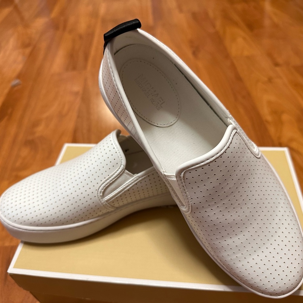 Michael Kors  Slip-On Sneakers